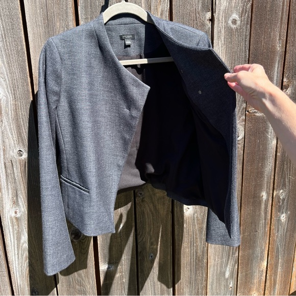 Ann Taylor Factory blue blazer jacket size small - Picture 4 of 17